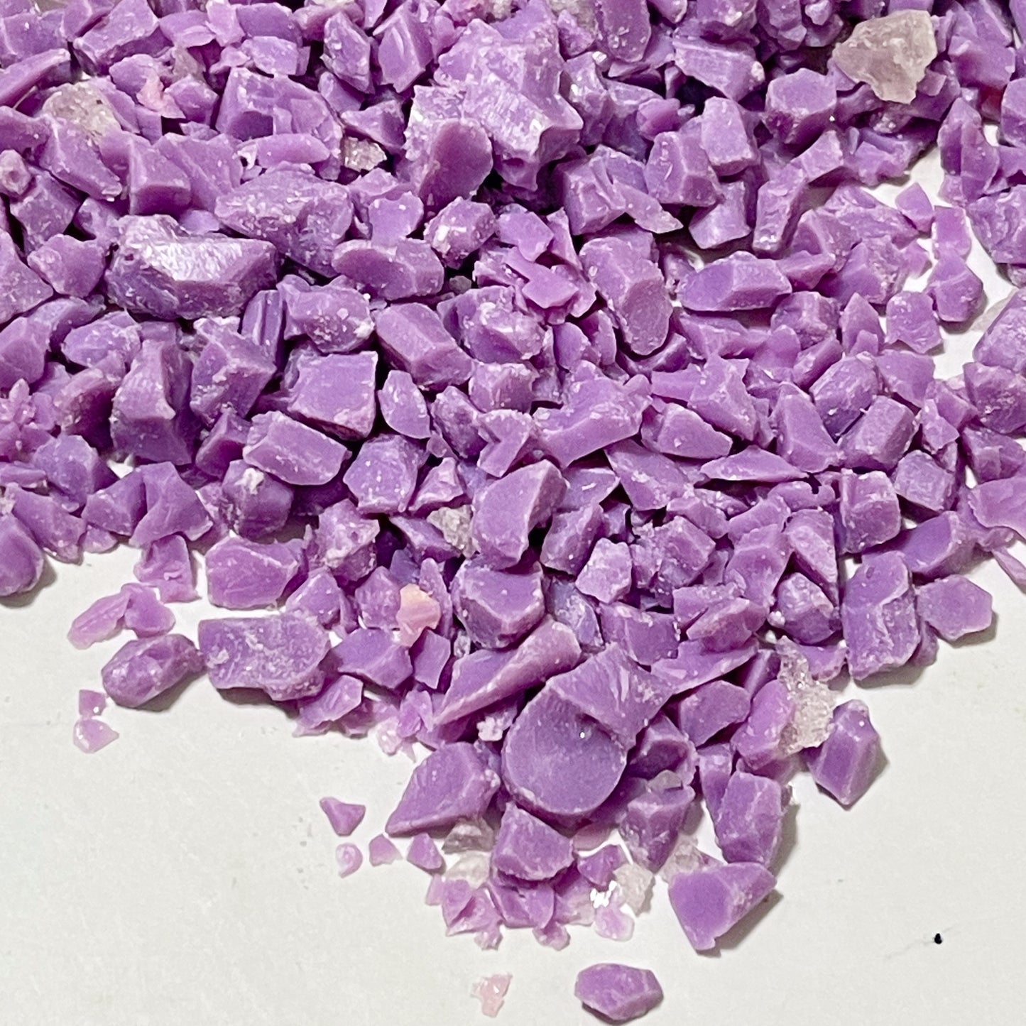 Solid colored silica beads