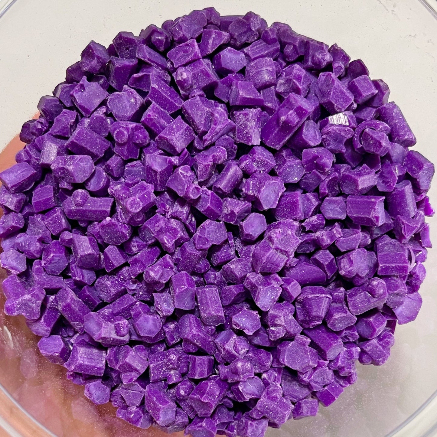 Solid colored silica beads